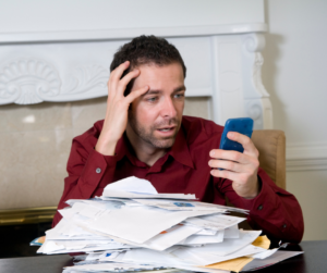 Dicas para romper o ciclo de dívidas com o empréstimo adequado